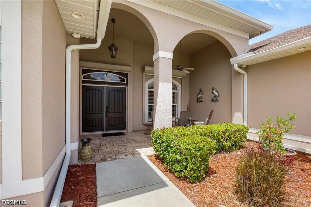 18186 Sandy Pines Circle North Fort Myers FL 33917