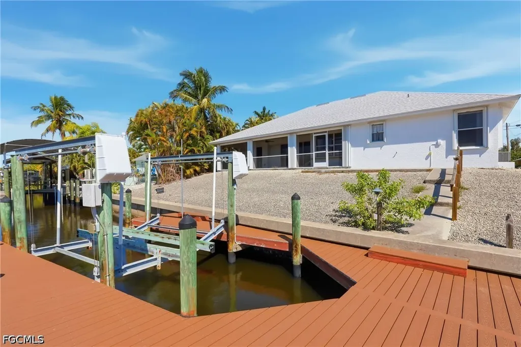3715 Manatee Drive St. James City FL 33956