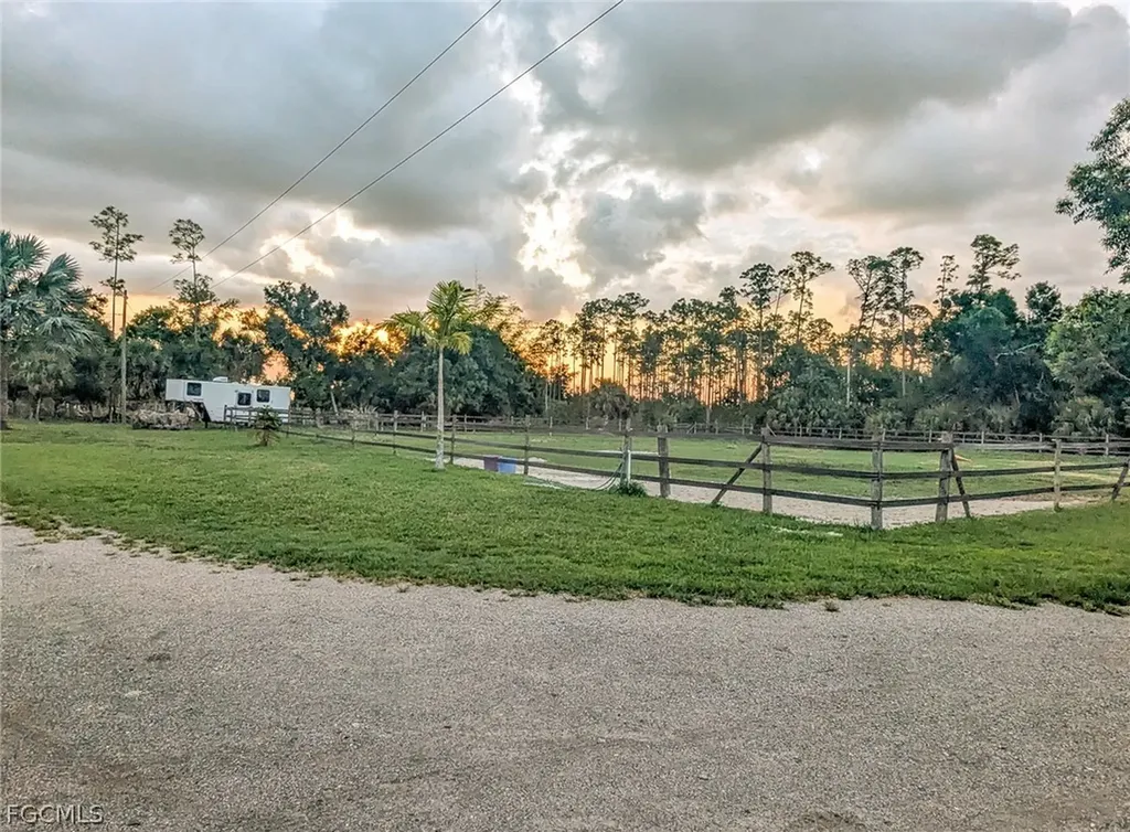 11291 Deal Road North Fort Myers FL 33917