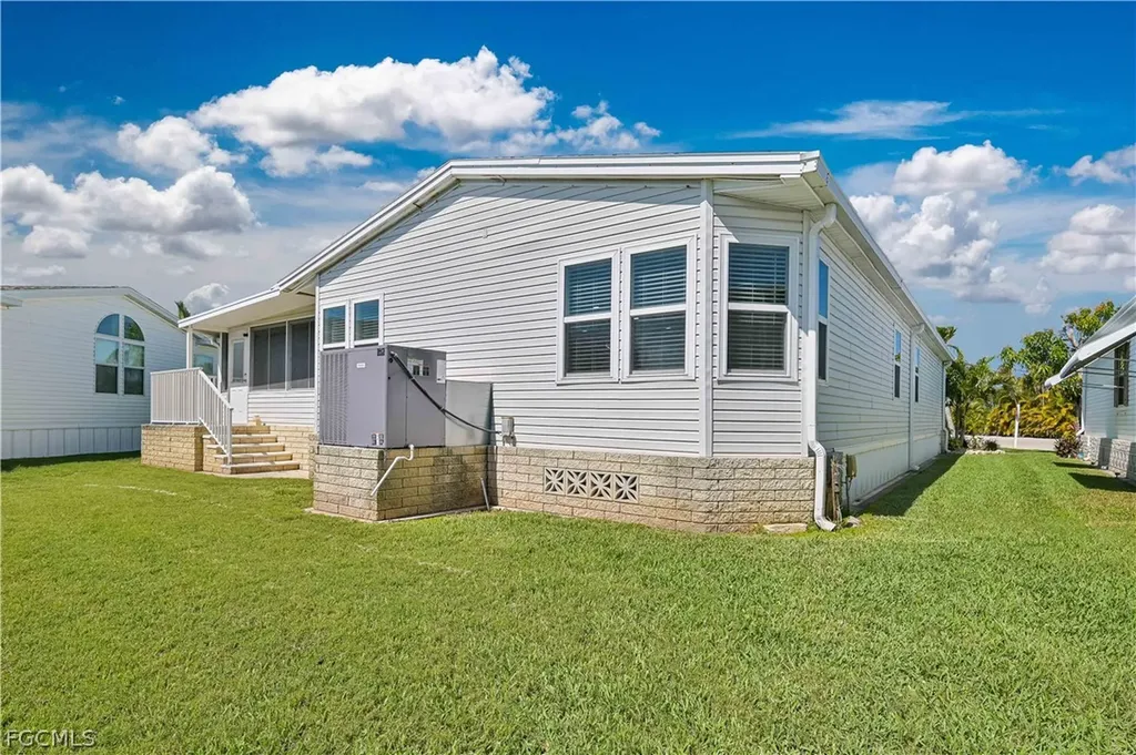 17501 Primrose Court Fort Myers Beach FL 33931
