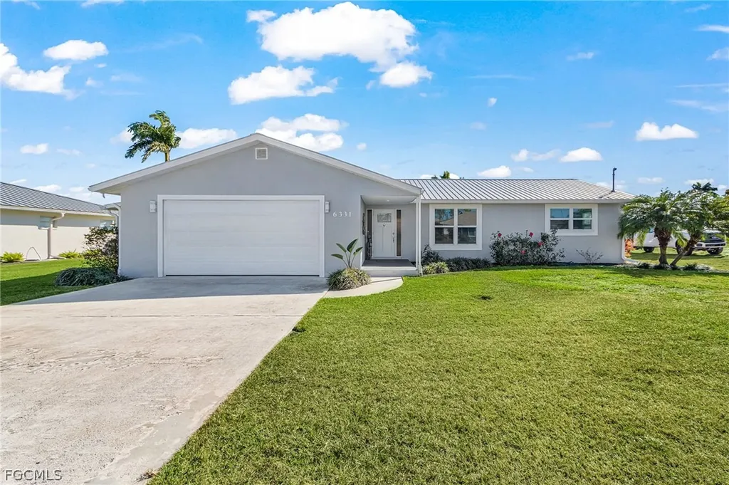6331 Plumosa Avenue Fort Myers FL 33908