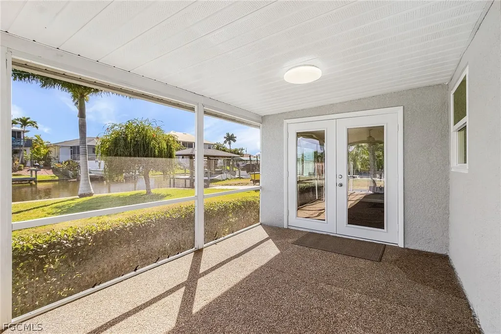 6331 Plumosa Avenue Fort Myers FL 33908