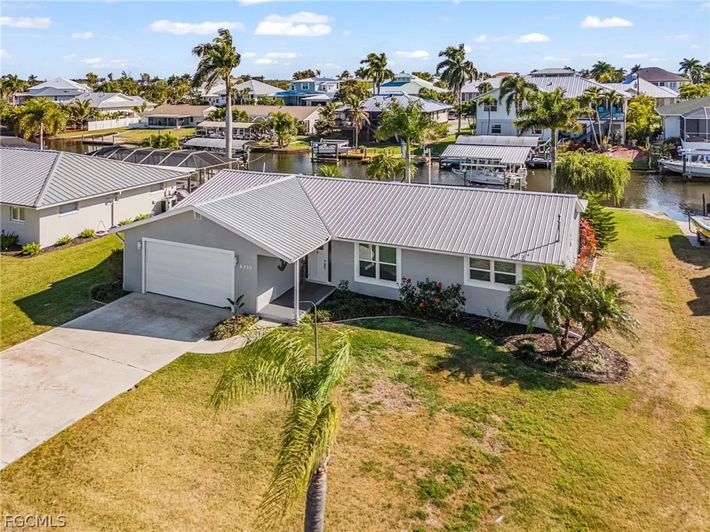 6331 Plumosa Avenue Fort Myers FL 33908
