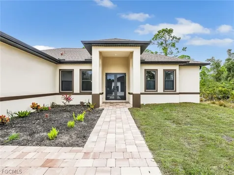 11161 Carnegie Avenue Englewood FL 34224