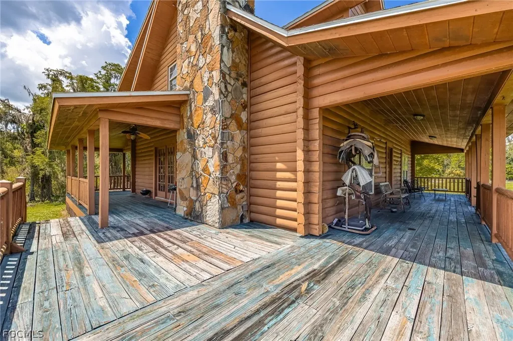 820 N Jinete Street Clewiston FL 33440