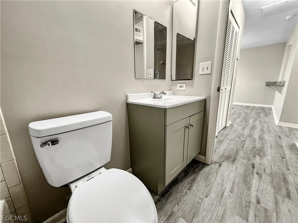 4530 SW 10th Avenue Cape Coral FL 33914