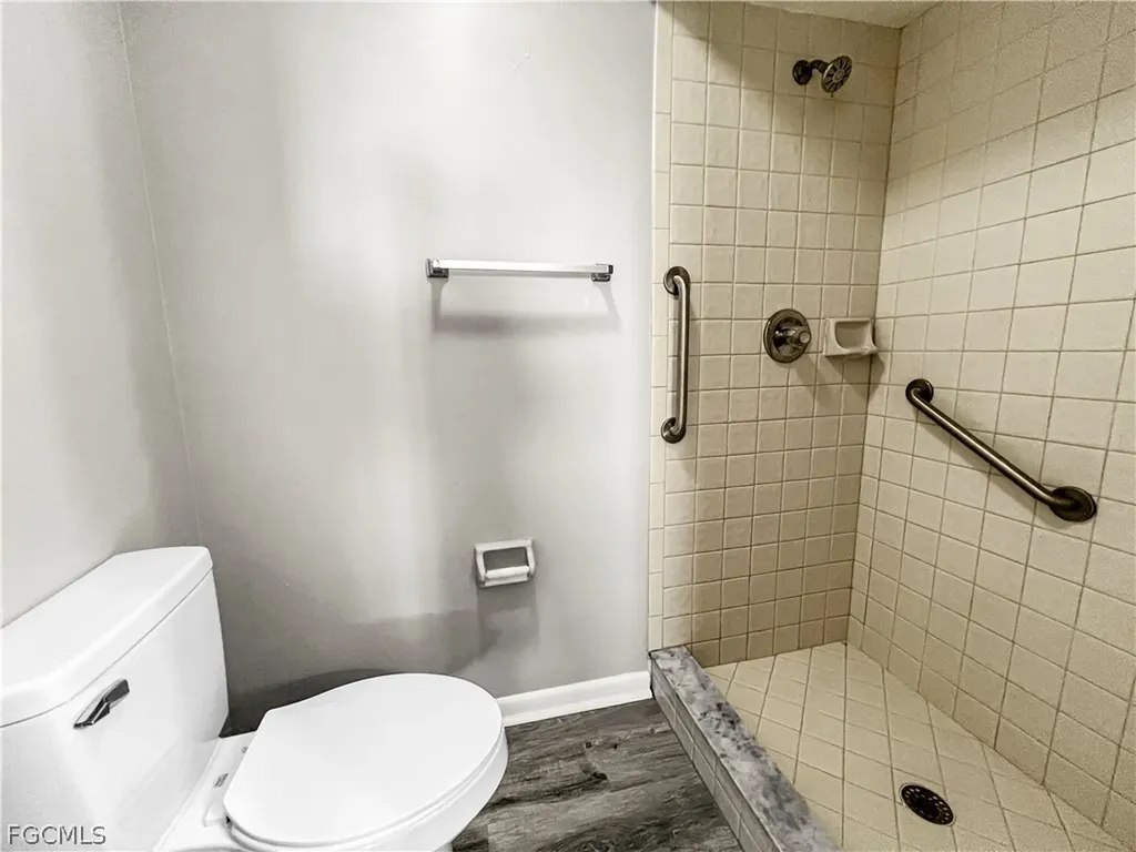4530 SW 10th Avenue Cape Coral FL 33914