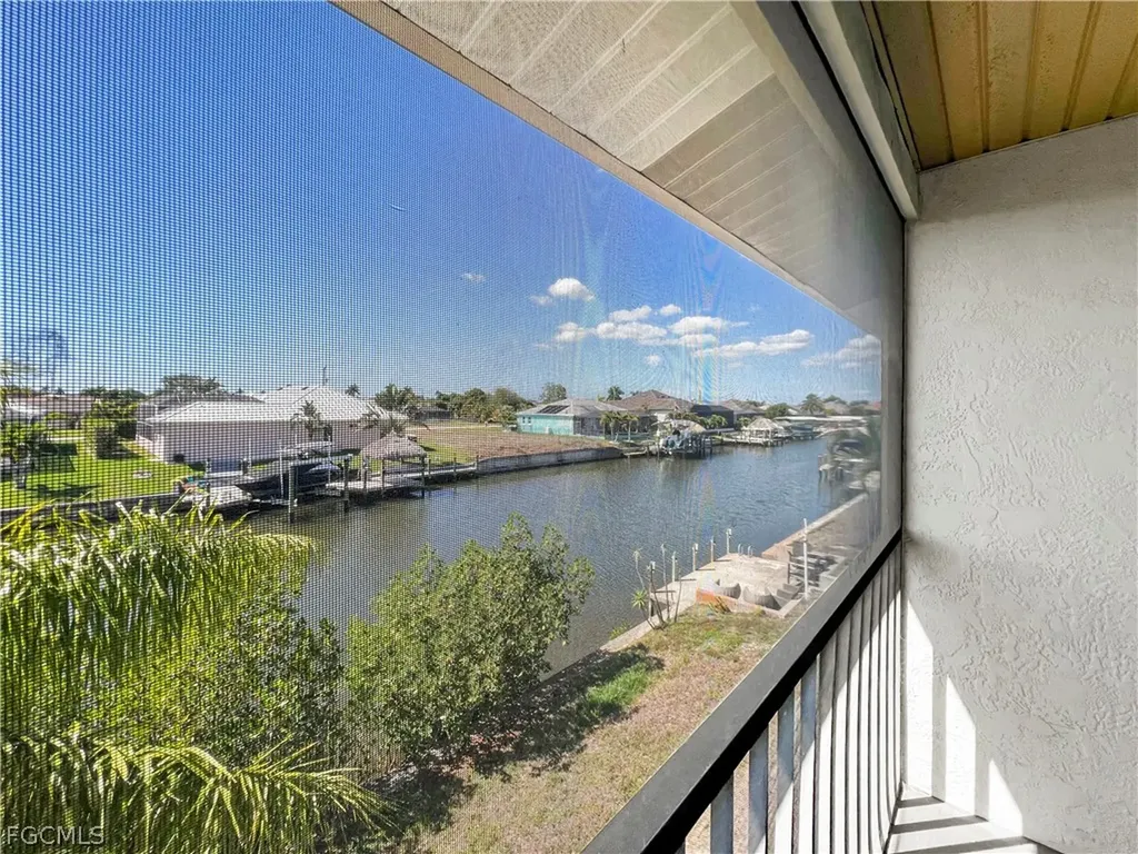 4530 SW 10th Avenue Cape Coral FL 33914