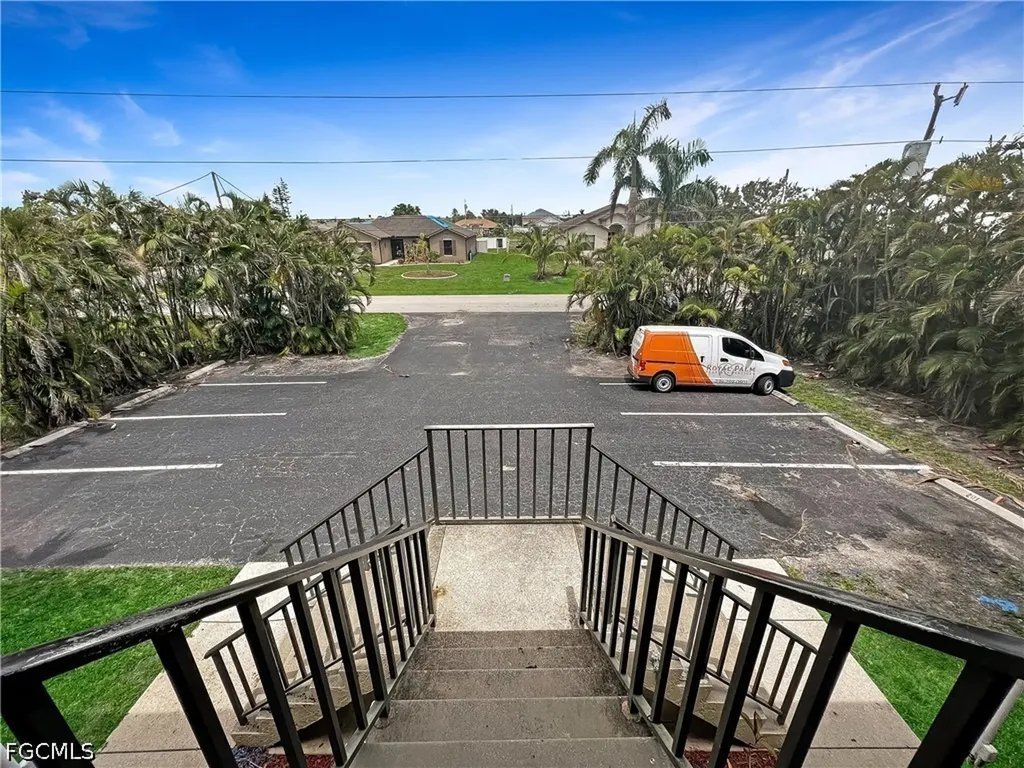 4530 SW 10th Avenue Cape Coral FL 33914