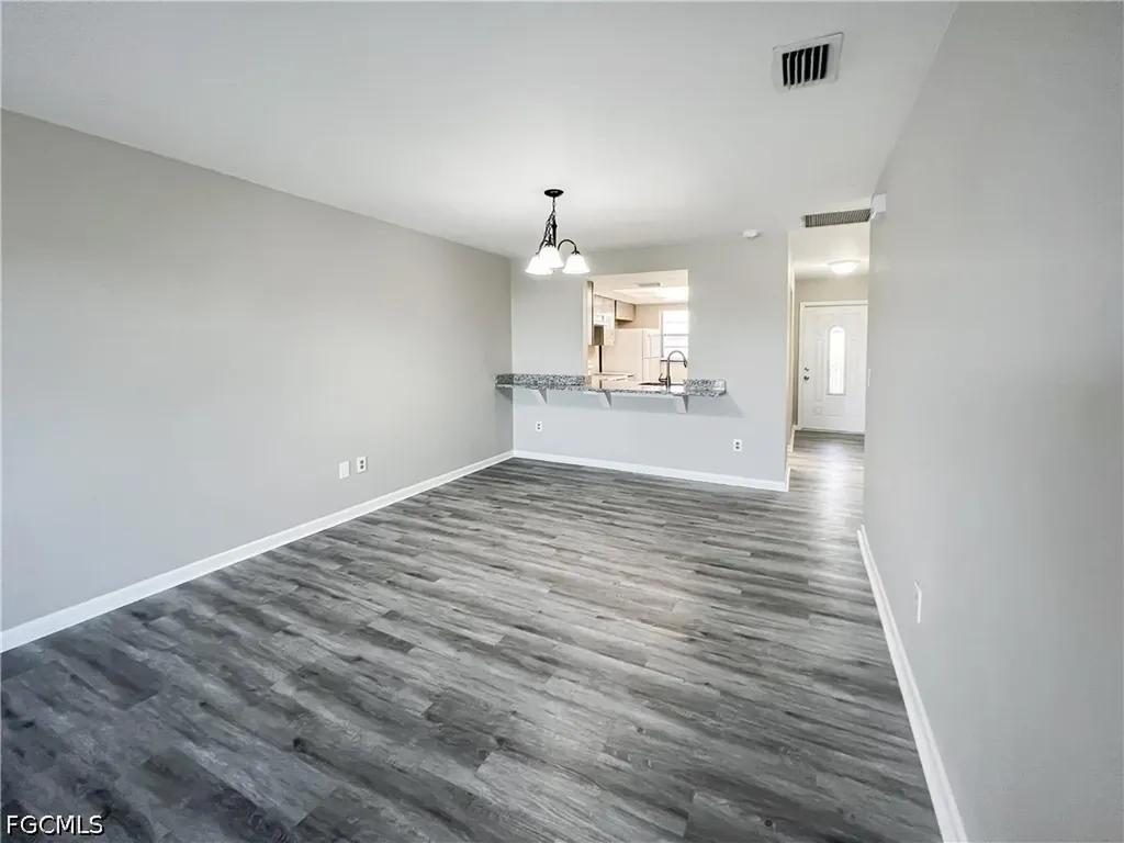 4530 SW 10th Avenue Cape Coral FL 33914