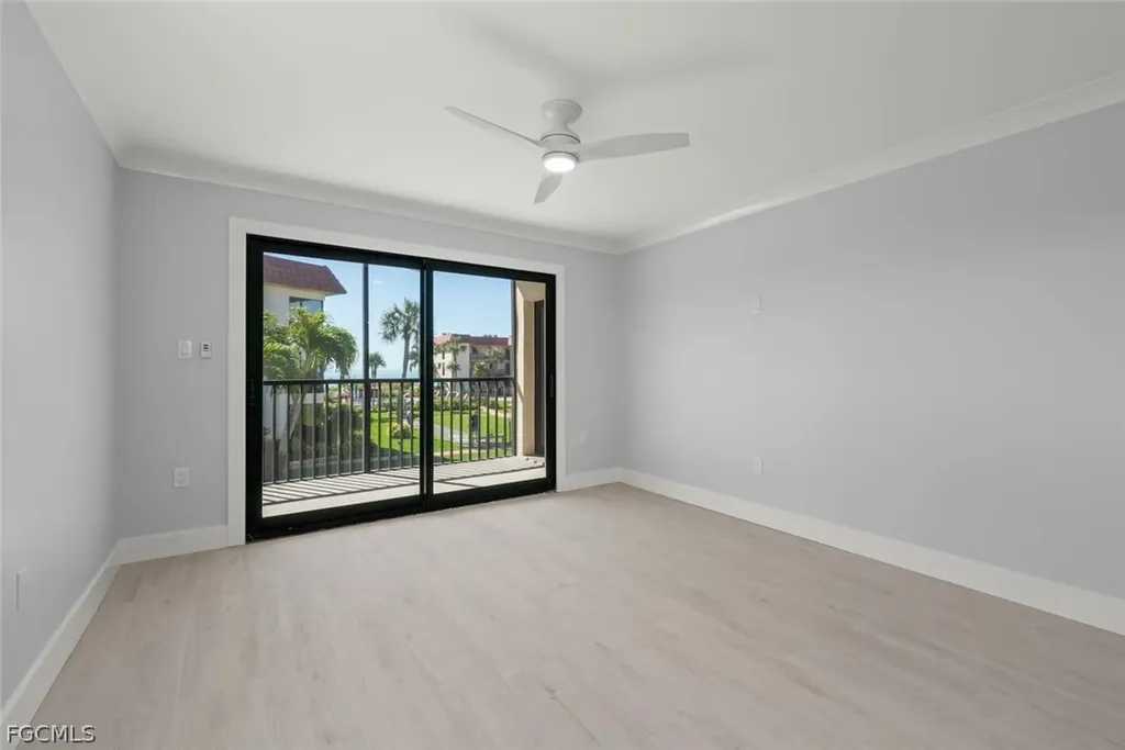 671 E Gulf Drive Sanibel FL 33957