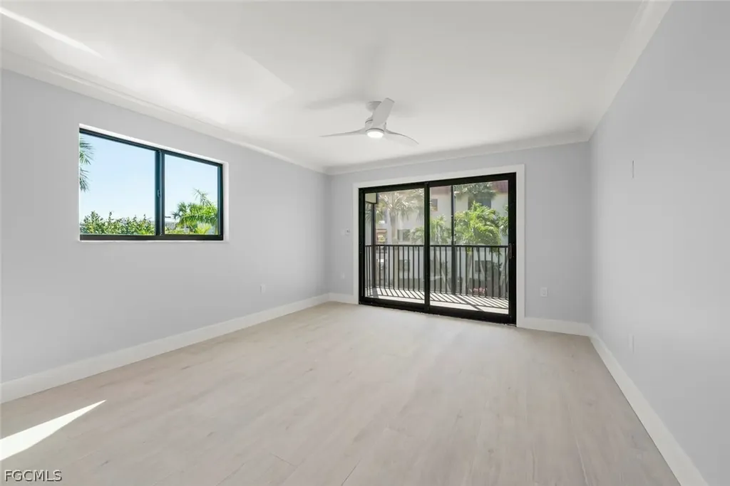 671 E Gulf Drive Sanibel FL 33957