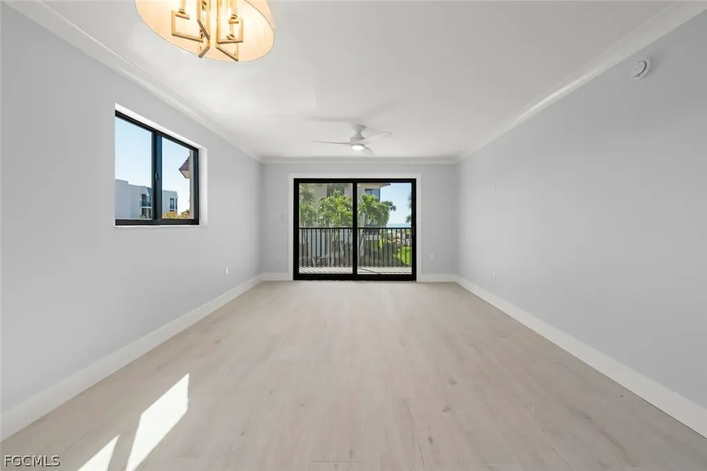 671 E Gulf Drive Sanibel FL 33957