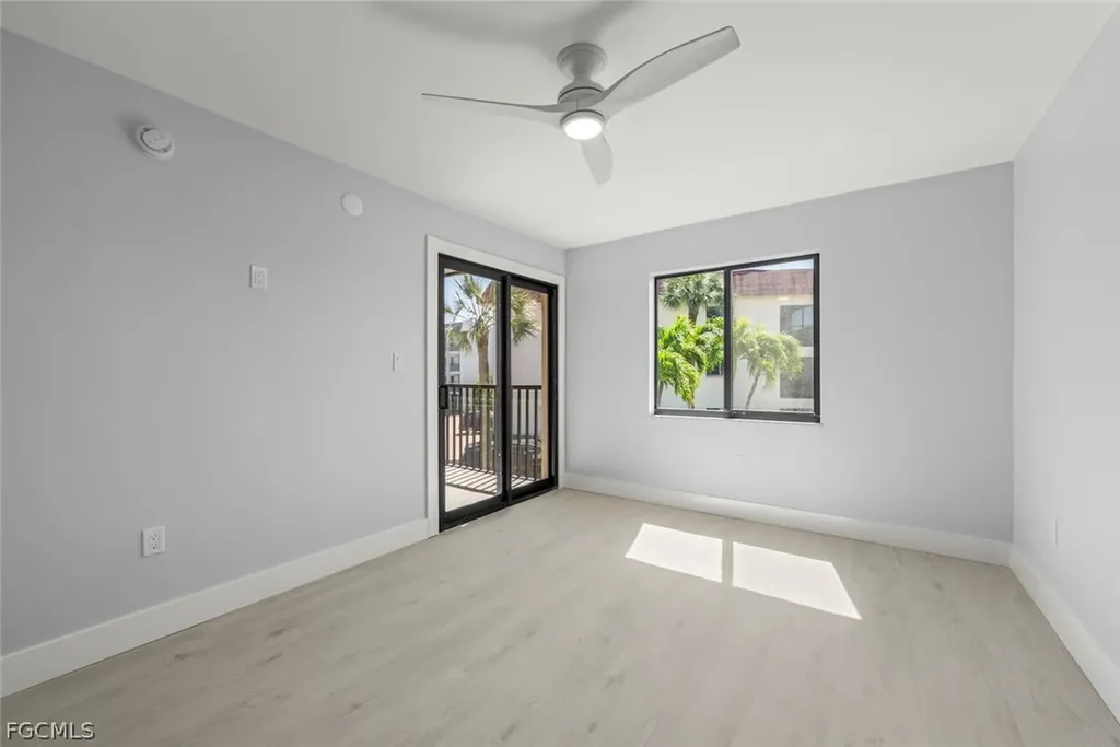 671 E Gulf Drive Sanibel FL 33957