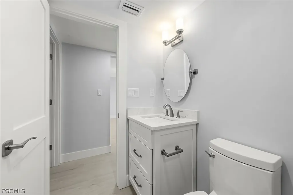 671 E Gulf Drive Sanibel FL 33957