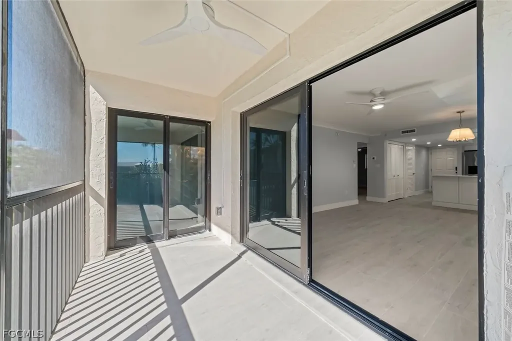 671 E Gulf Drive Sanibel FL 33957