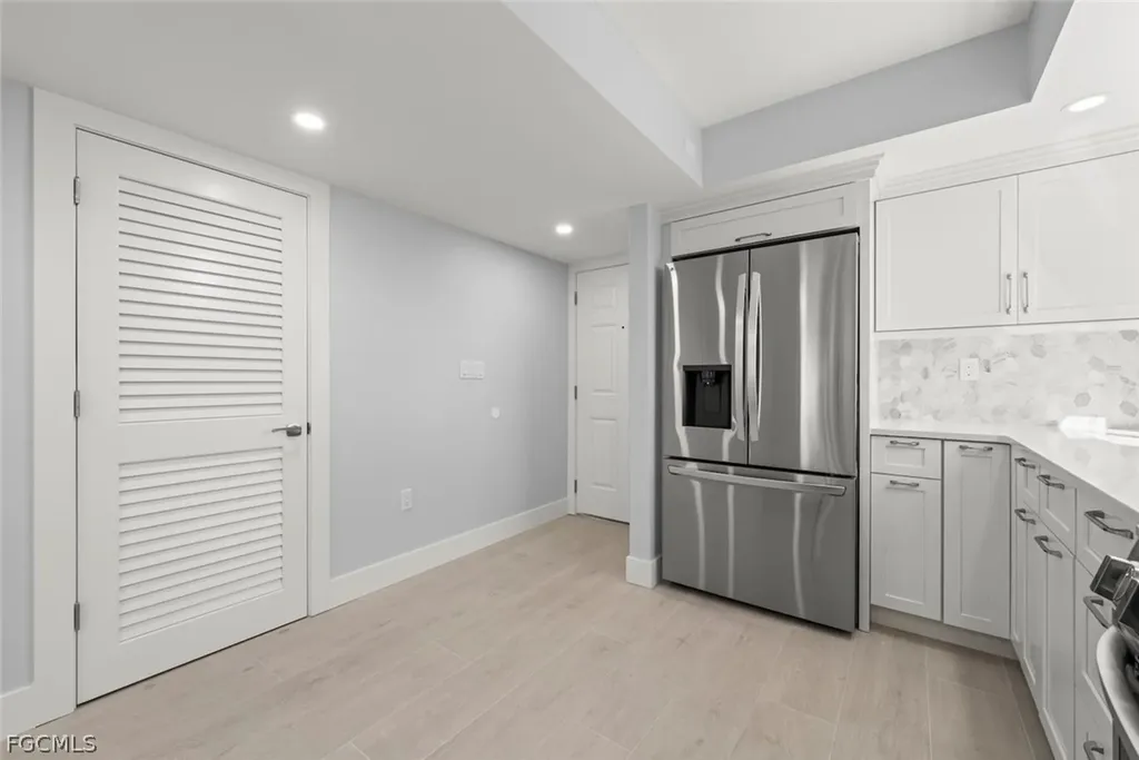 671 E Gulf Drive Sanibel FL 33957