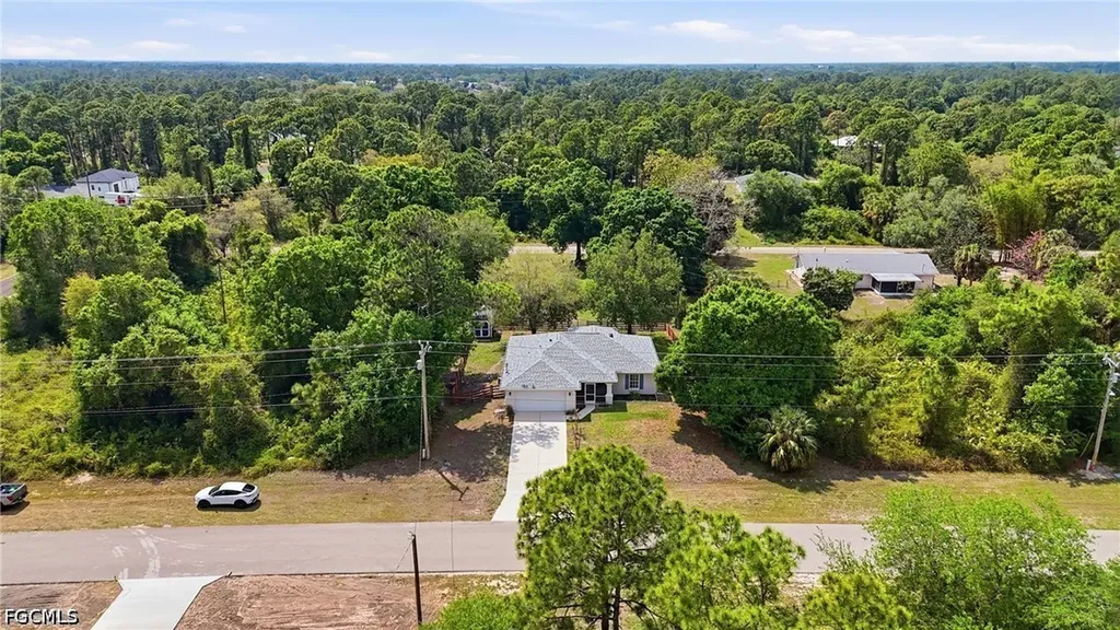 134 Mcarthur Boulevard Lehigh Acres FL 33974