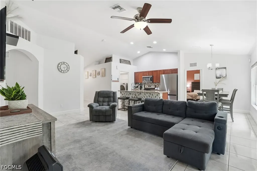 134 Mcarthur Boulevard Lehigh Acres FL 33974