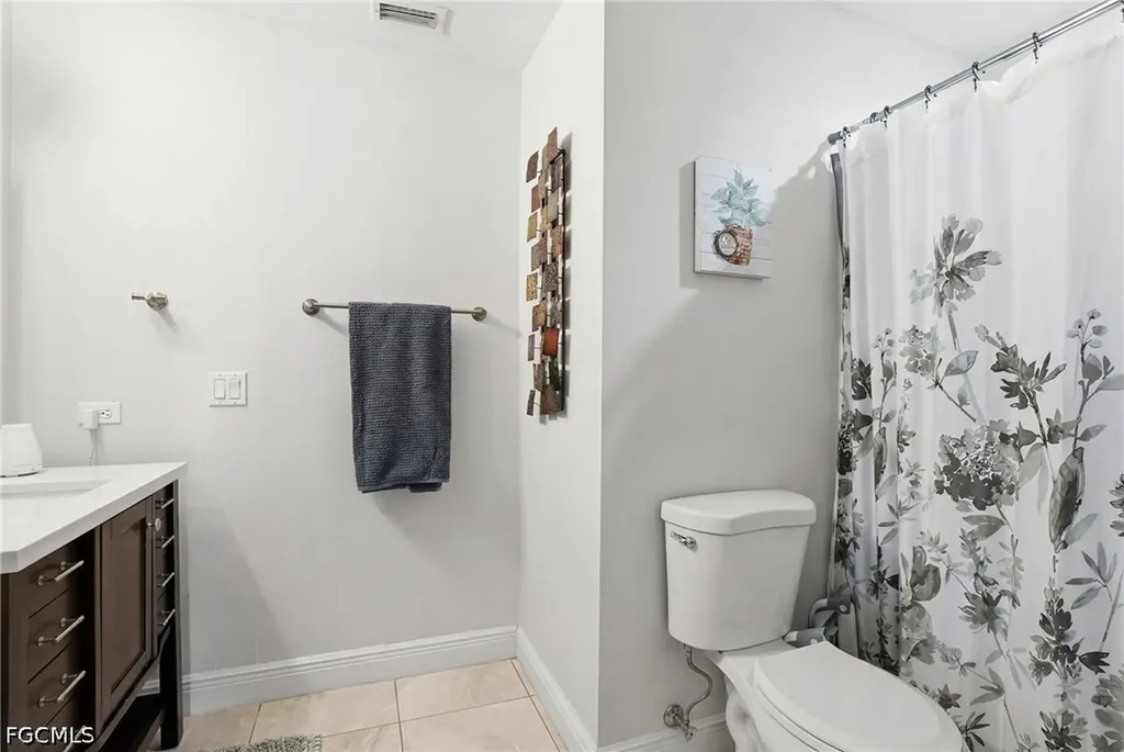 134 Mcarthur Boulevard Lehigh Acres FL 33974