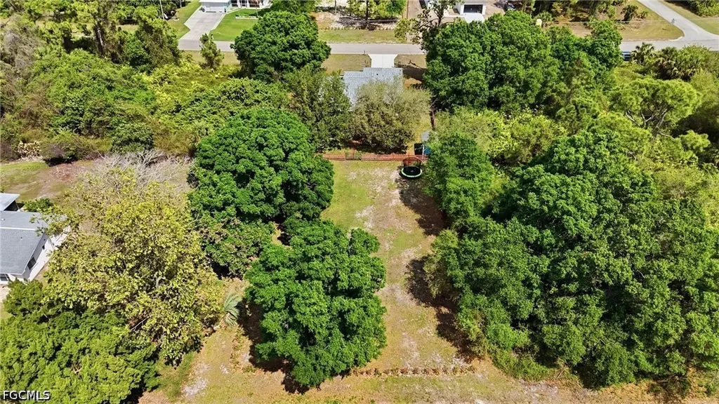134 Mcarthur Boulevard Lehigh Acres FL 33974