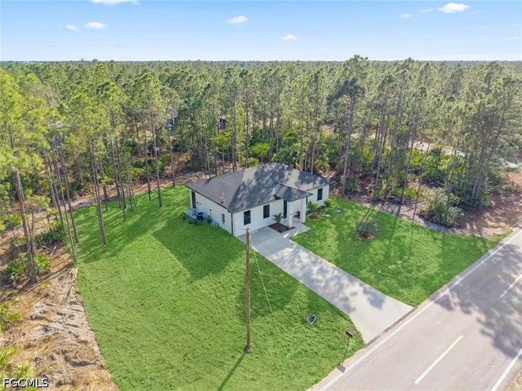 1805 W 10th Street Lehigh Acres FL 33972