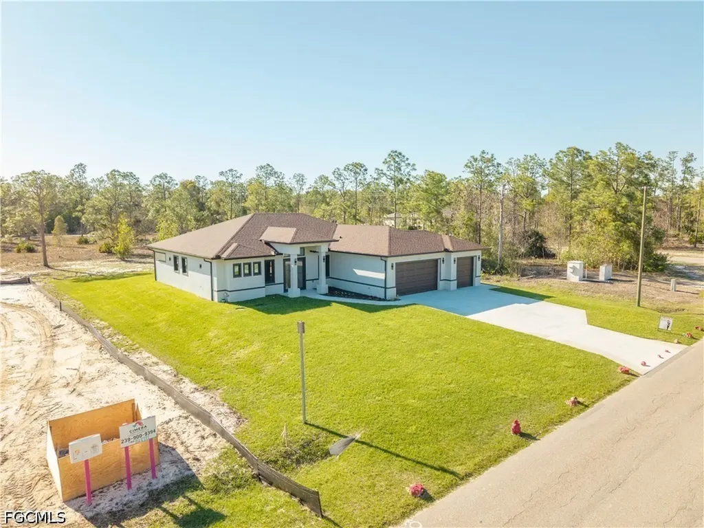 121 Moore Avenue Lehigh Acres FL 33936