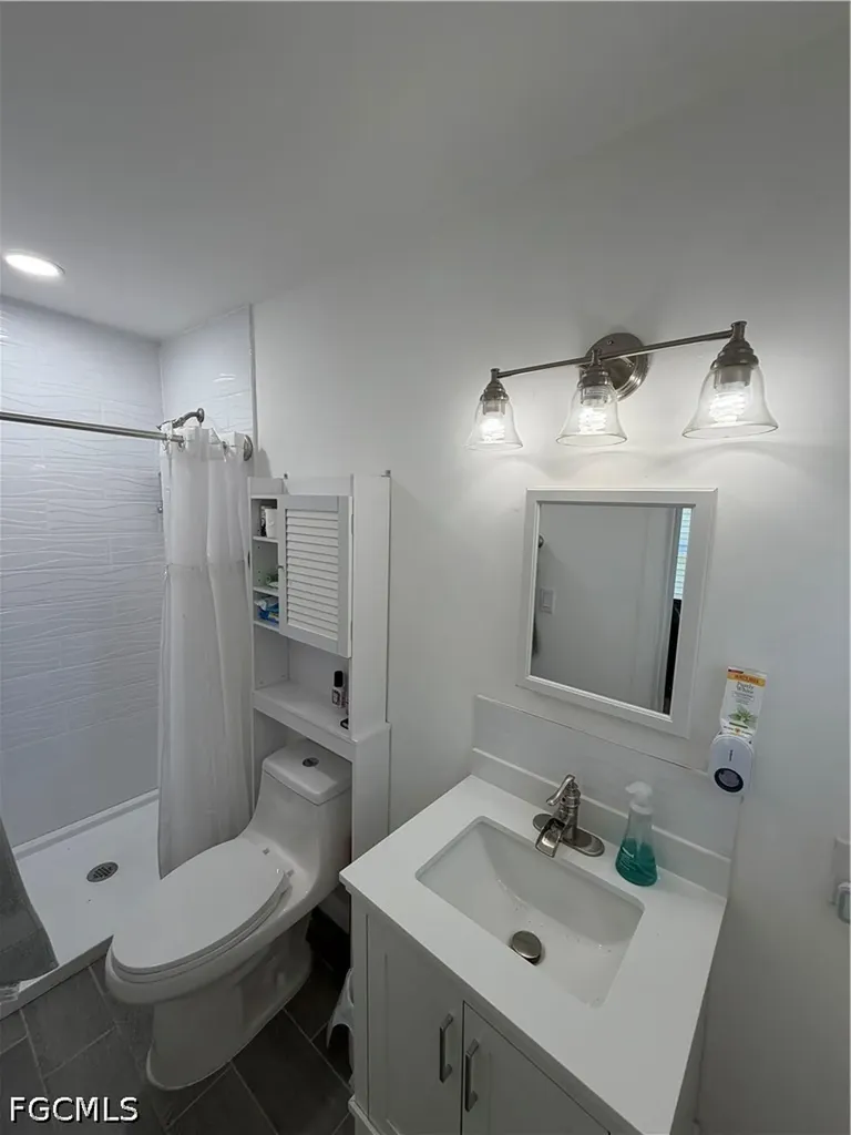 2426 Stella Street Fort Myers FL 33901
