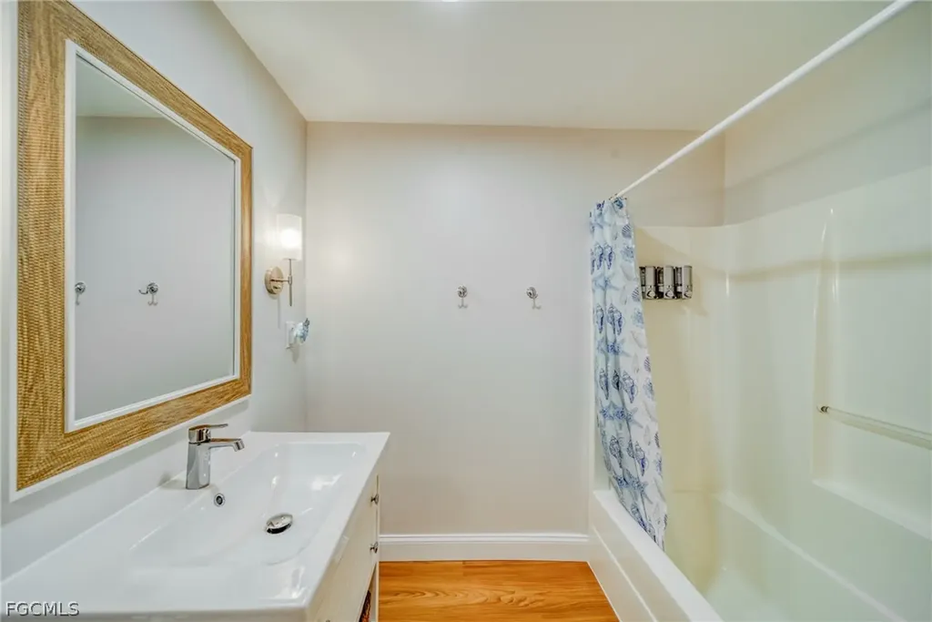 2847 SW 26th Place Cape Coral FL 33914