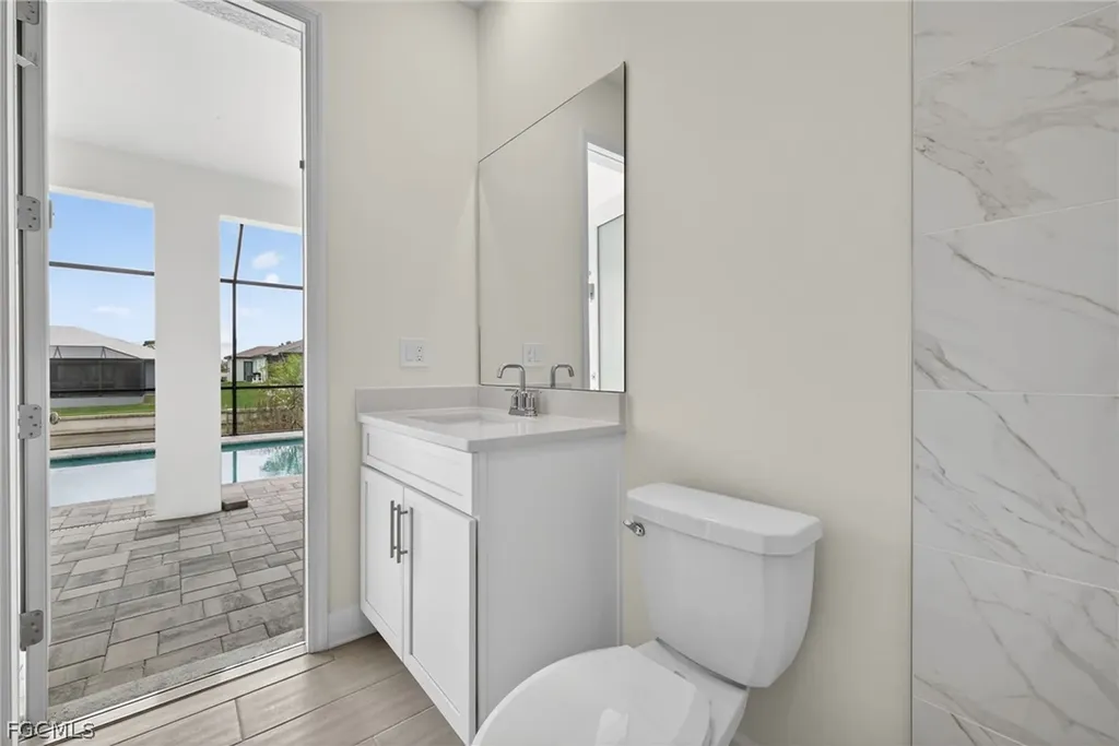 1220 SW 28th Street Cape Coral FL 33914