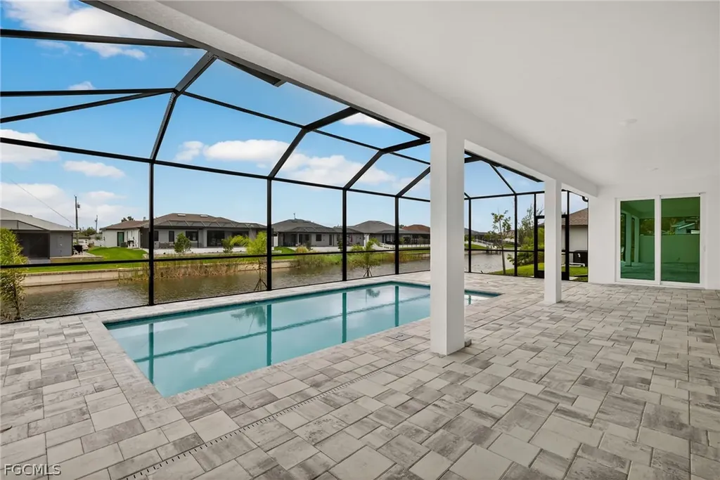 1220 SW 28th Street Cape Coral FL 33914