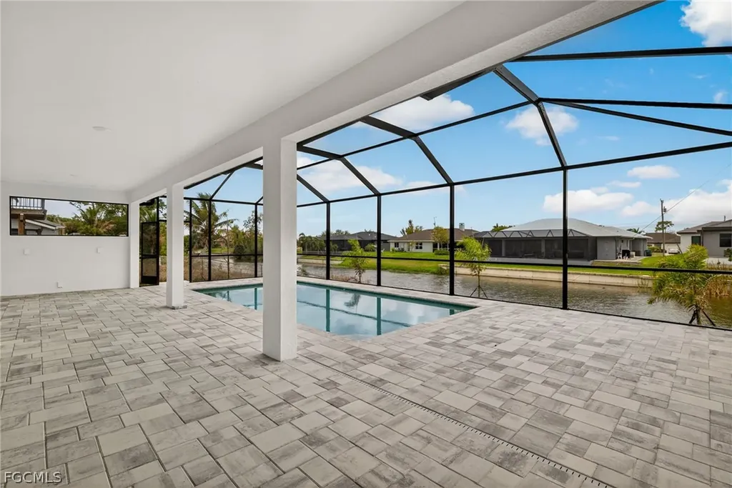 1220 SW 28th Street Cape Coral FL 33914