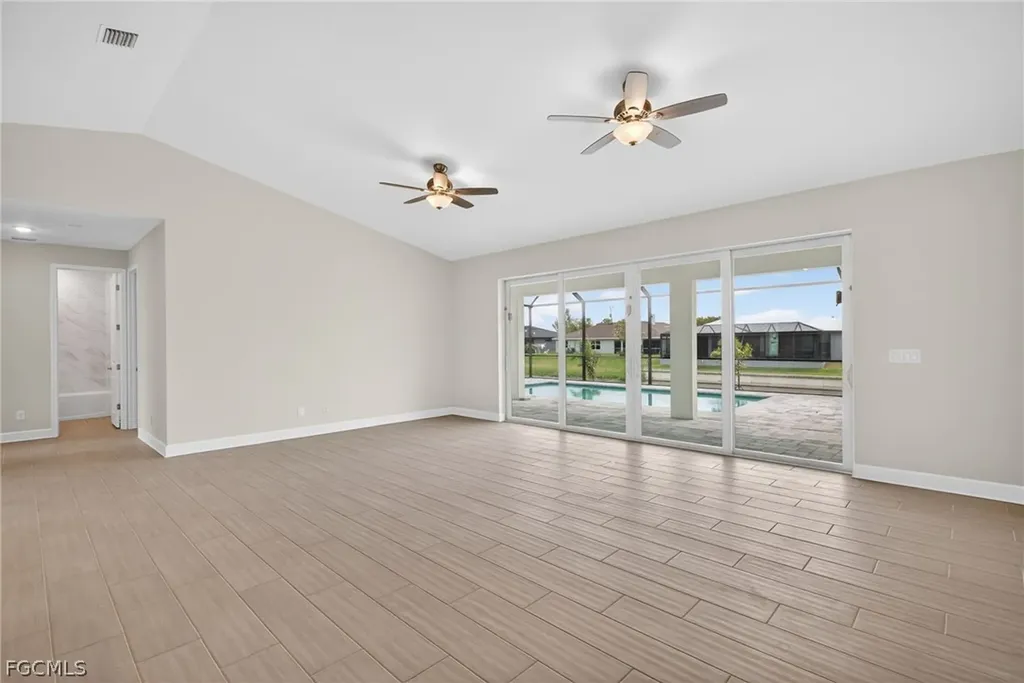 1220 SW 28th Street Cape Coral FL 33914