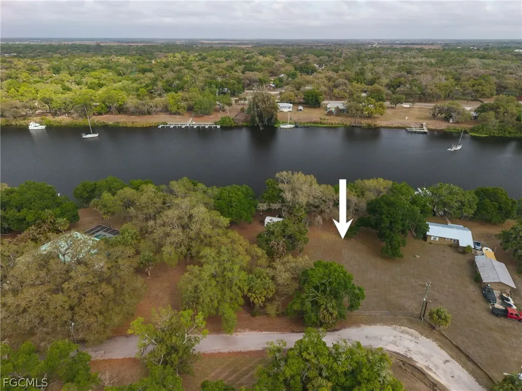 230 Riviera Vista Boulevard Labelle FL 33935
