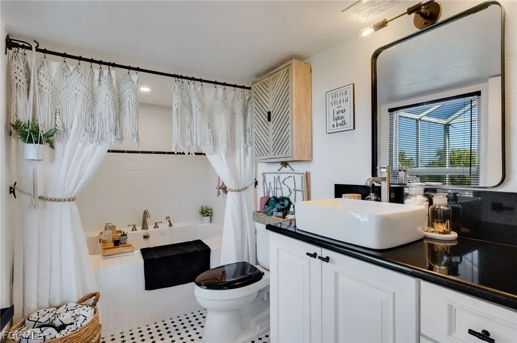 9247 Dimmick Drive Sanibel FL 33957