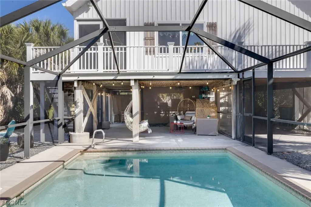 9247 Dimmick Drive Sanibel FL 33957