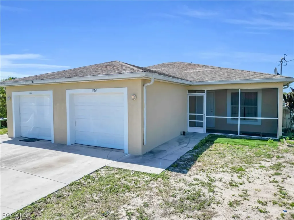 1120/1122 Gordon Avenue S Lehigh Acres FL 33973
