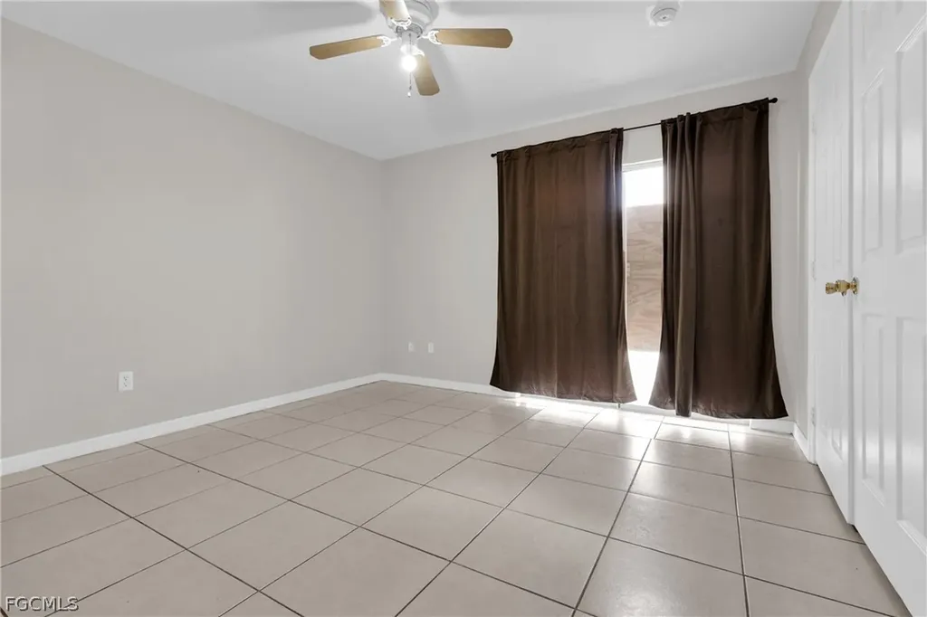 1120/1122 Gordon Avenue S Lehigh Acres FL 33973
