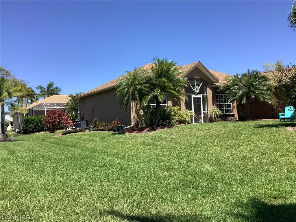 2307 SW 44th Street Cape Coral FL 33914