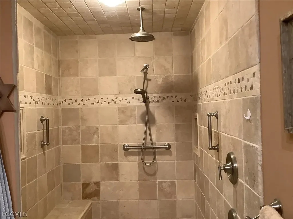 2307 SW 44th Street Cape Coral FL 33914