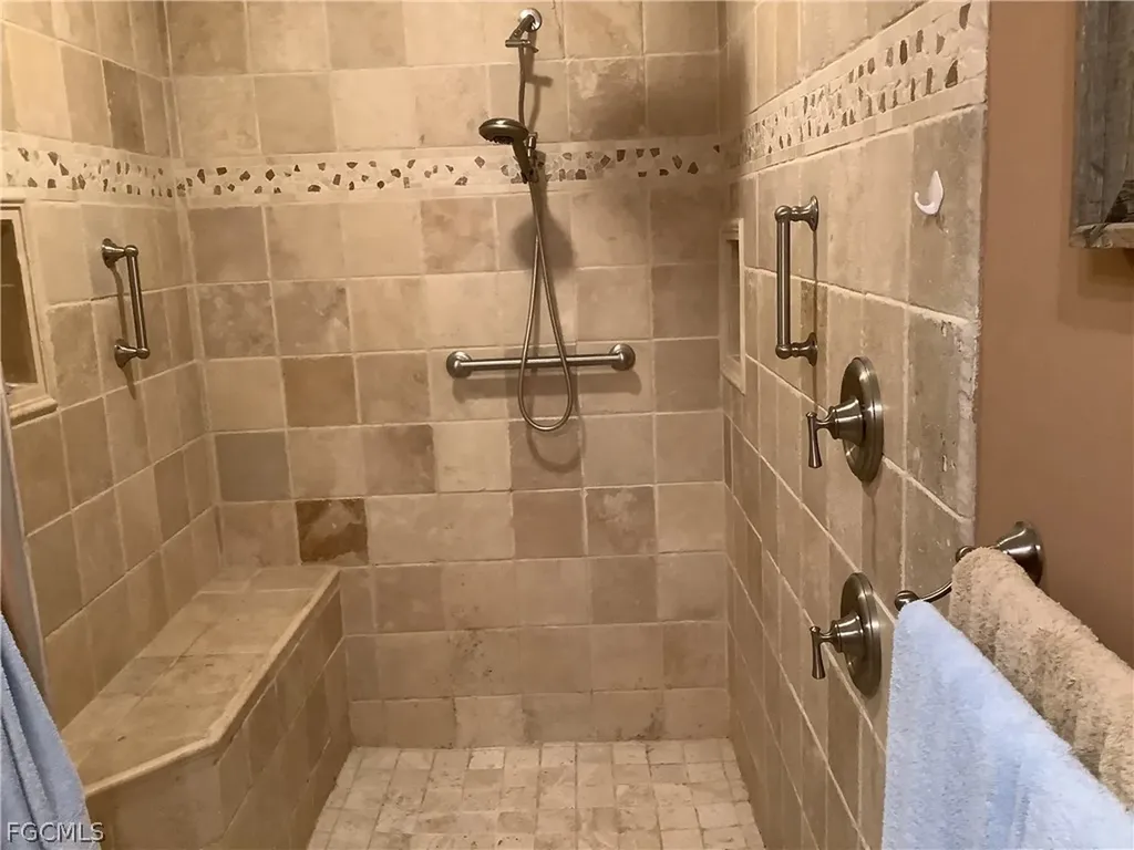 2307 SW 44th Street Cape Coral FL 33914