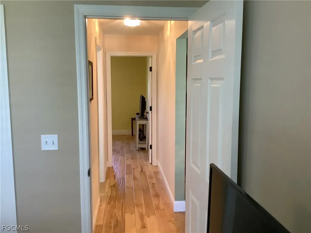 2307 SW 44th Street Cape Coral FL 33914