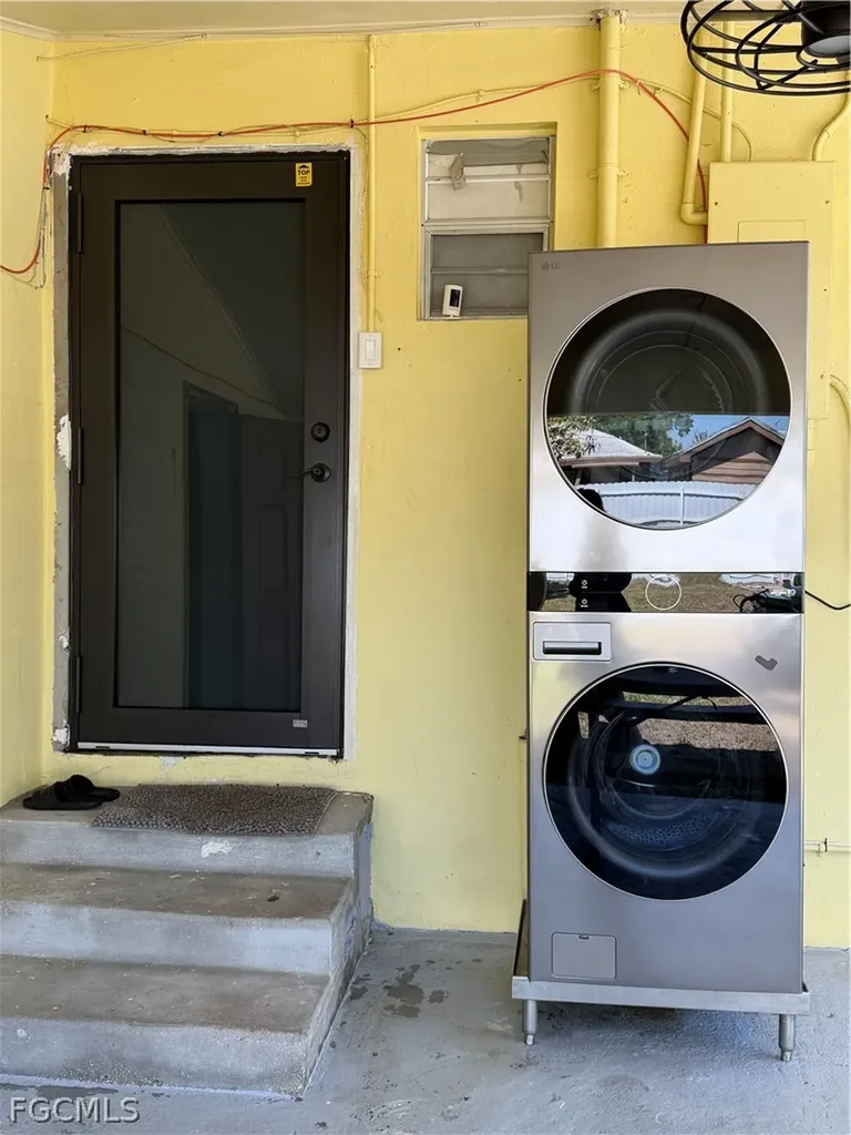 339 W Trinidad Avenue Clewiston FL 33440