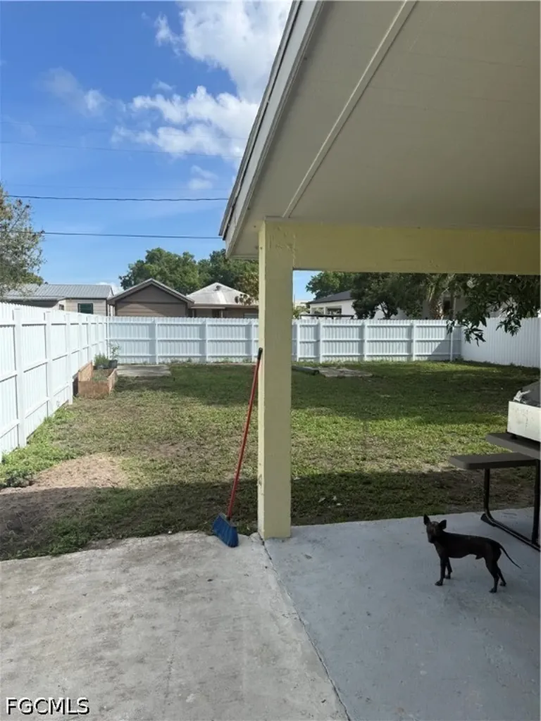 339 W Trinidad Avenue Clewiston FL 33440