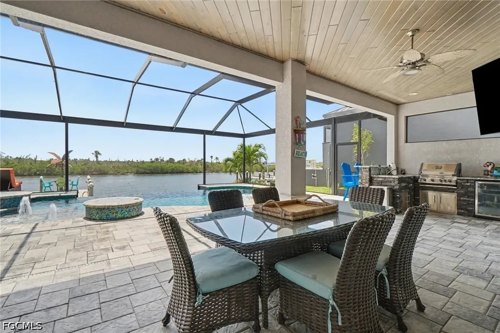 4310 Gulfstream Parkway Cape Coral FL 33993