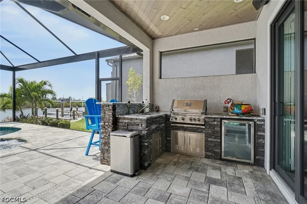 4310 Gulfstream Parkway Cape Coral FL 33993