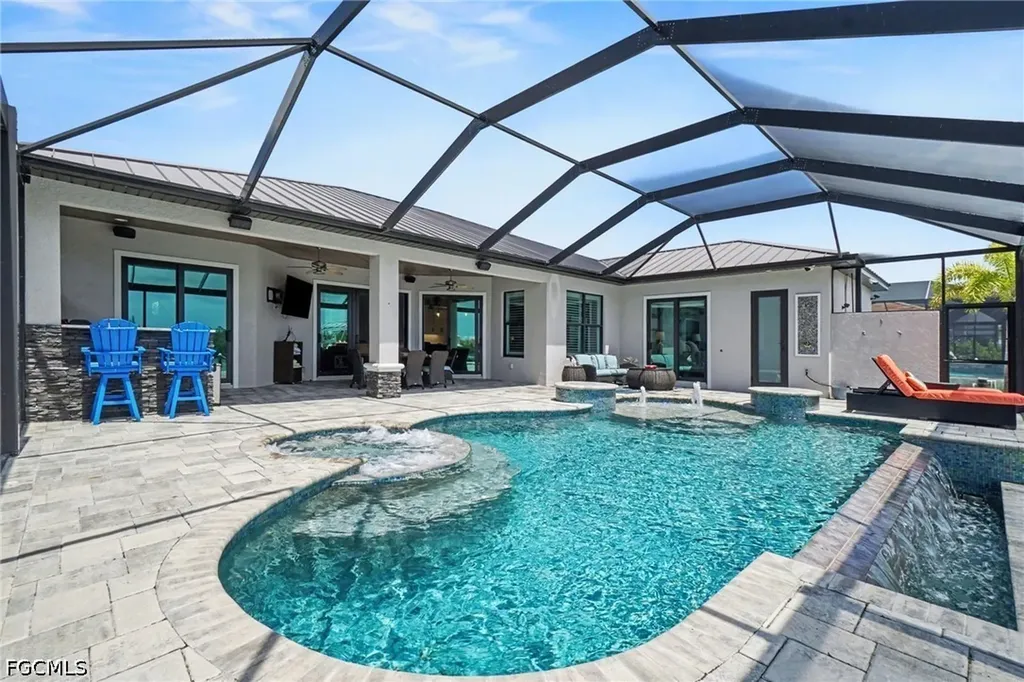 4310 Gulfstream Parkway Cape Coral FL 33993