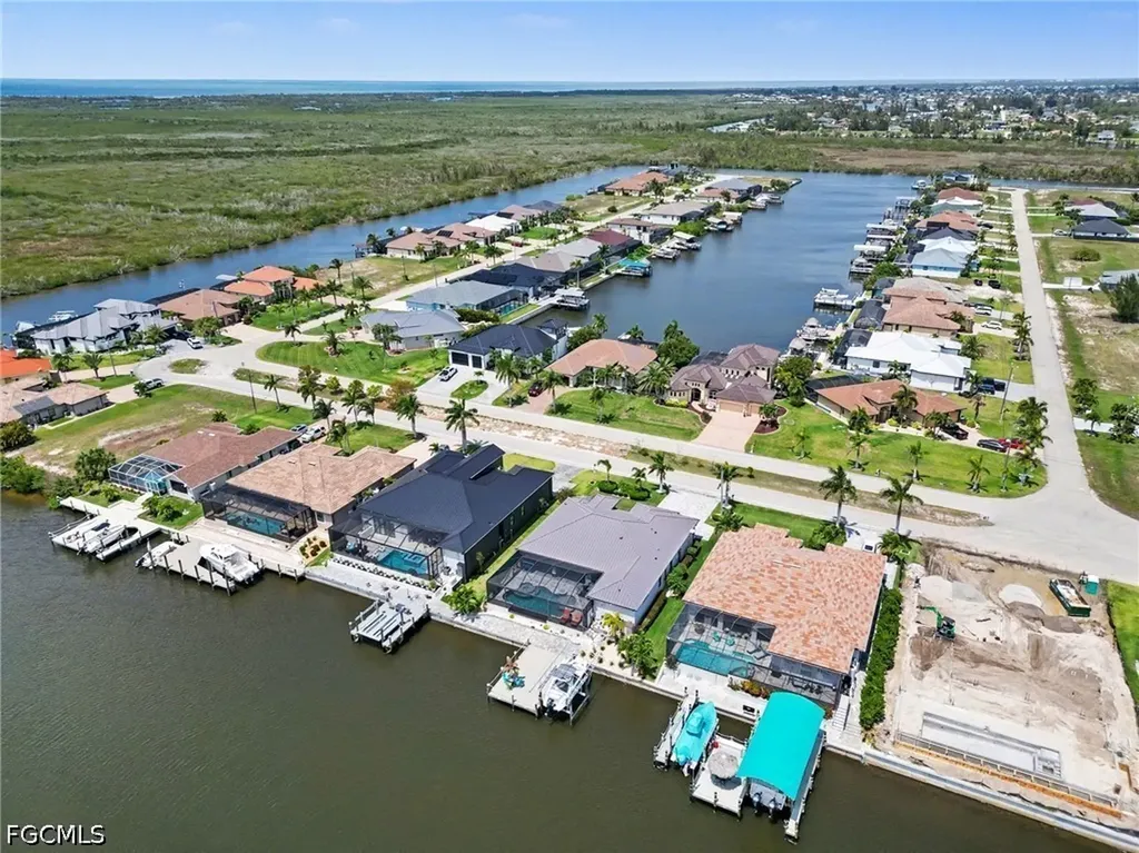 4310 Gulfstream Parkway Cape Coral FL 33993