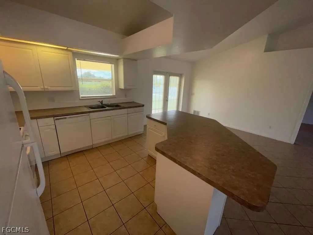 721 Castlestone Avenue S Lehigh Acres FL 33974