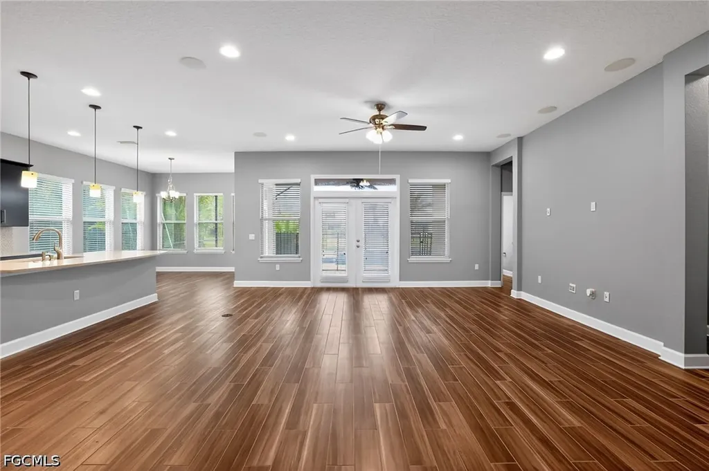 710 116th Court NE Bradenton FL 34212